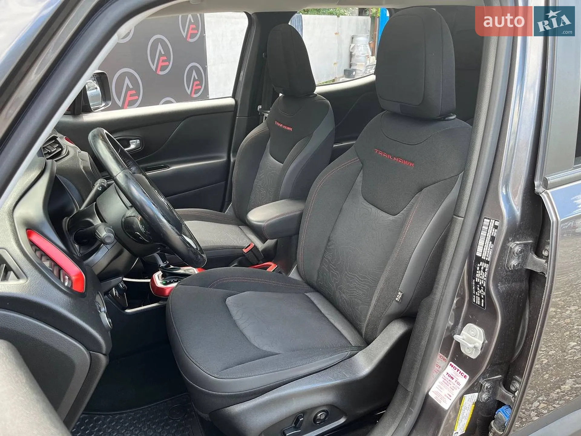 2018 Jeep Renegade - мініатюра 13