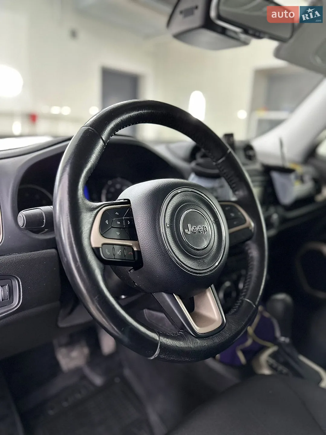 2017 Jeep Renegade - мініатюра 6