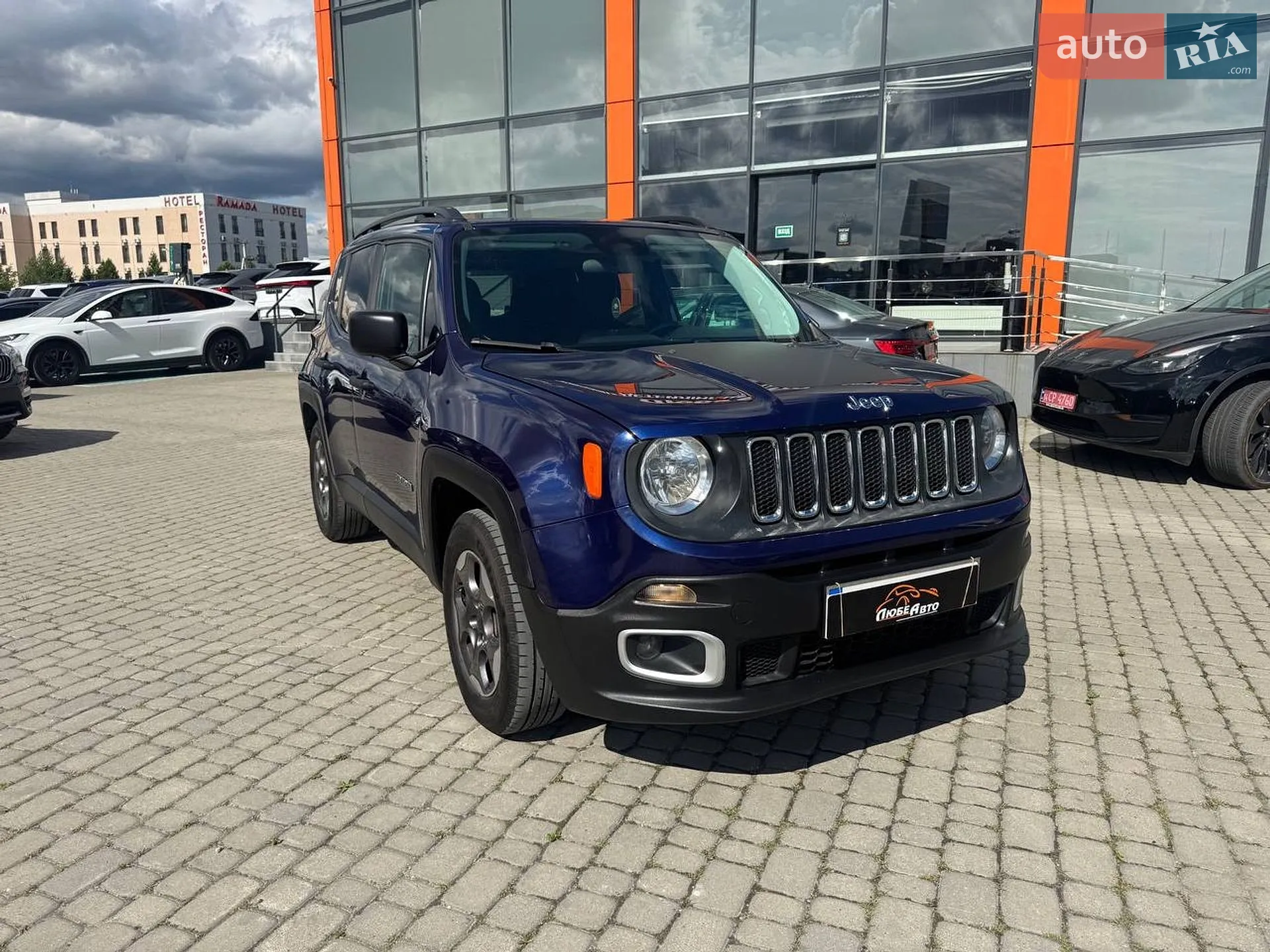 2016 Jeep Renegade - фото 1