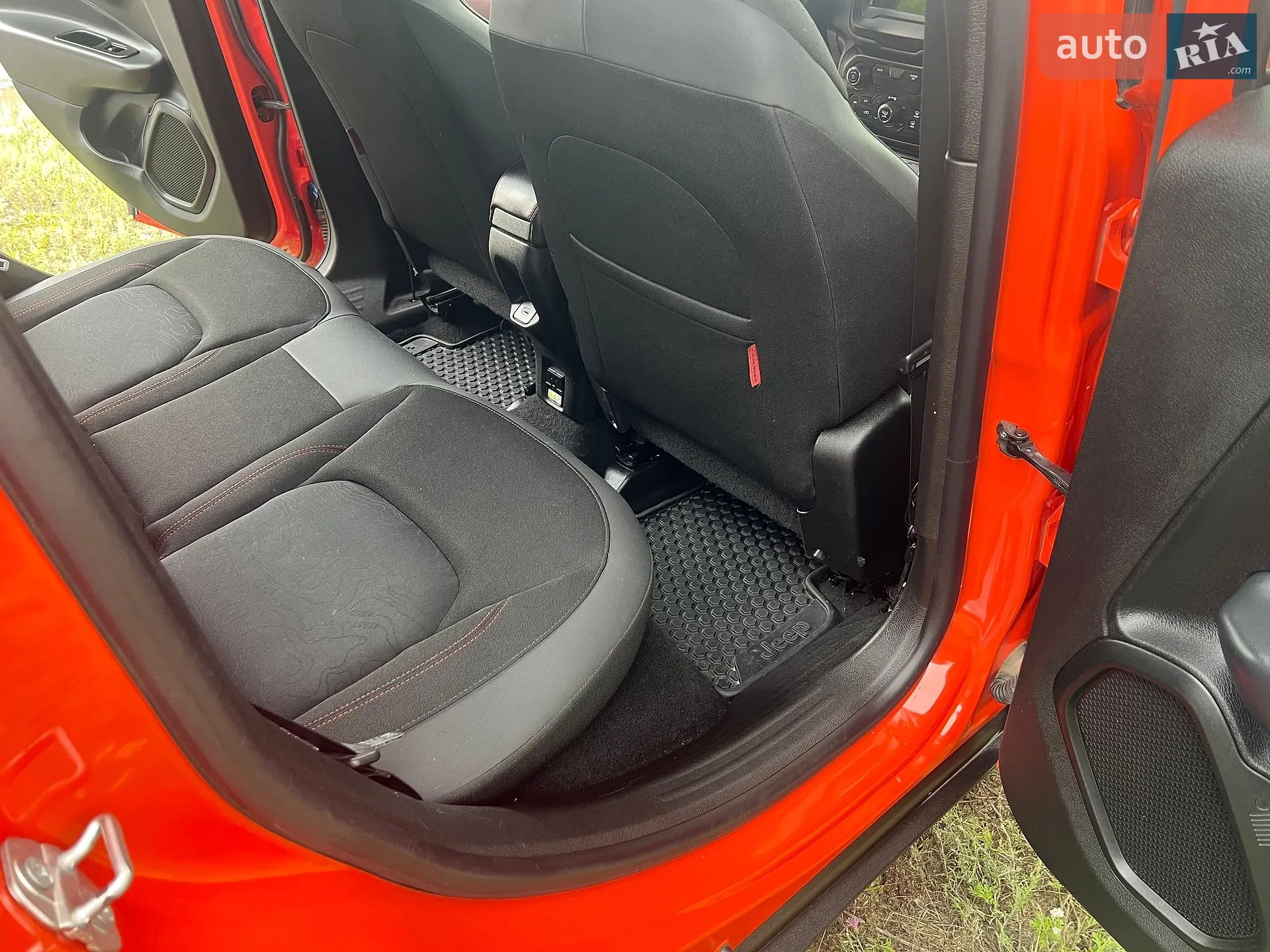 2019 Jeep Renegade - мініатюра 26