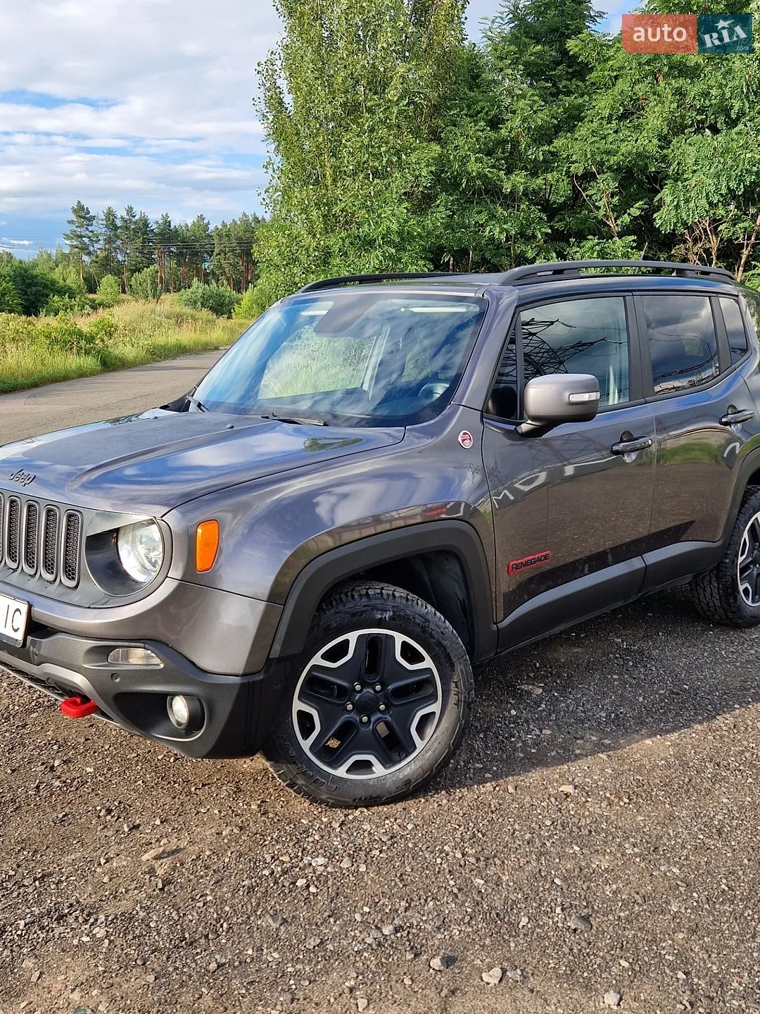 2015 Jeep Renegade - мініатюра 3