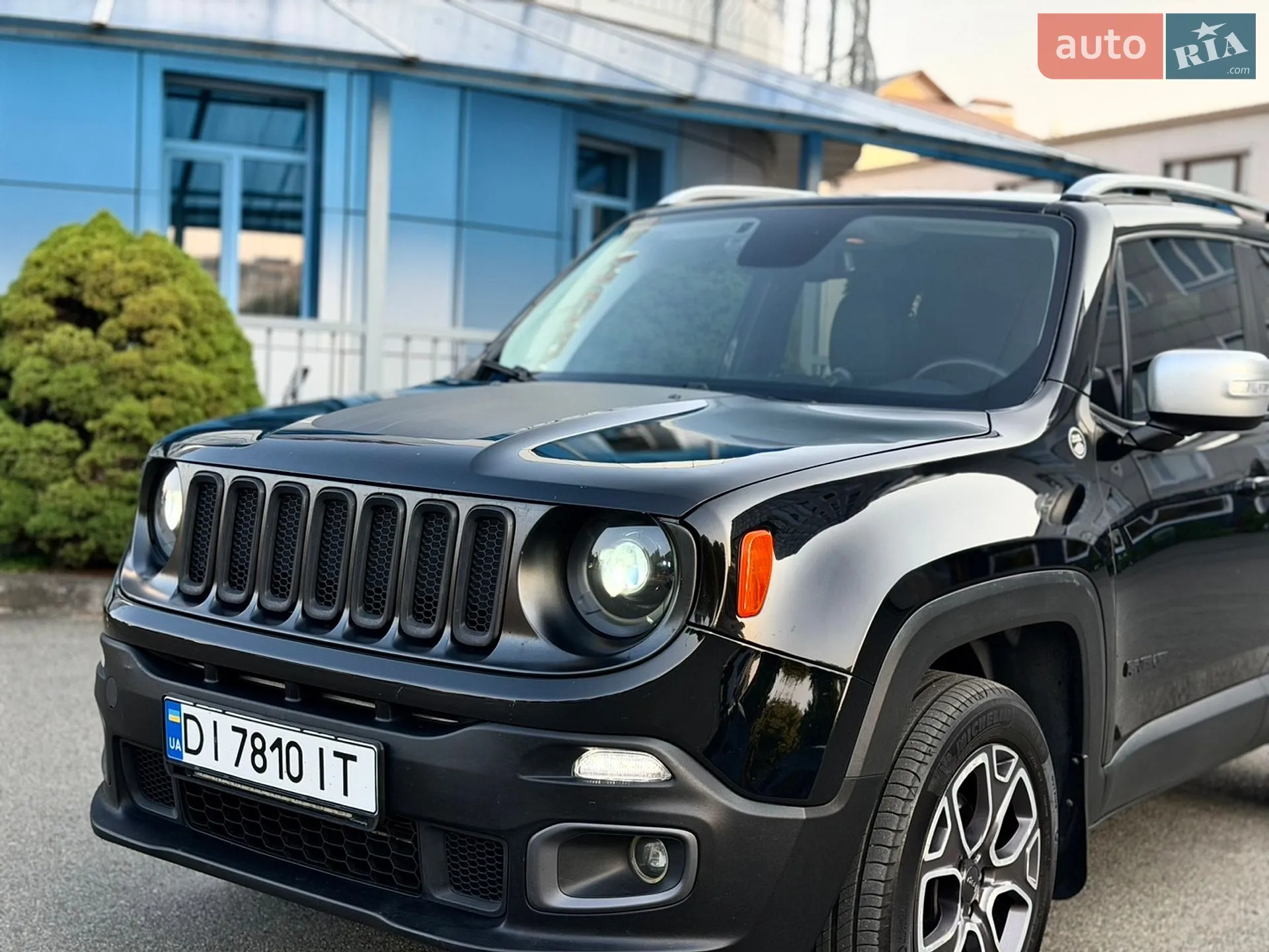 2016 Jeep Renegade - мініатюра 2