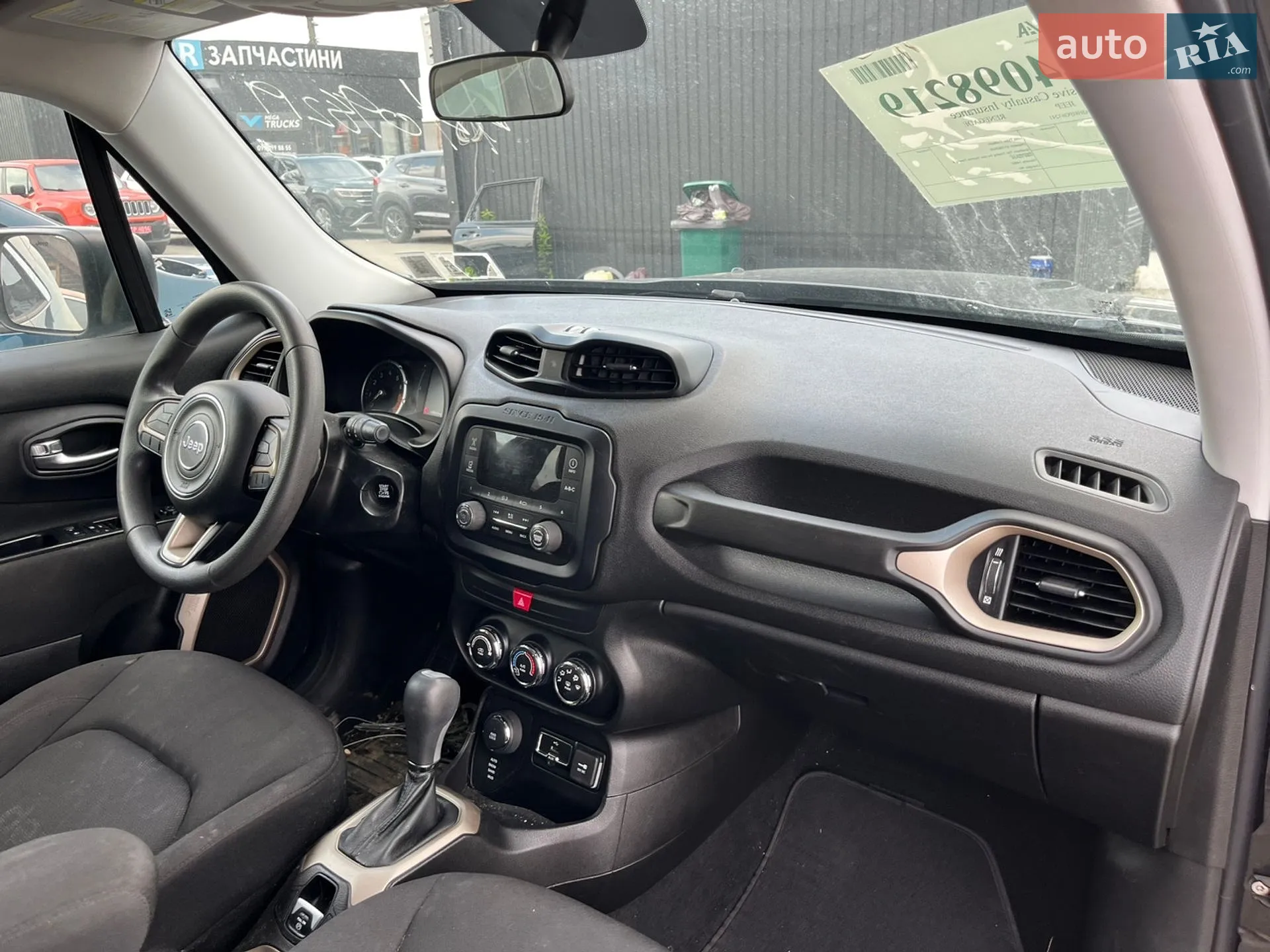 2017 Jeep Renegade - мініатюра 18