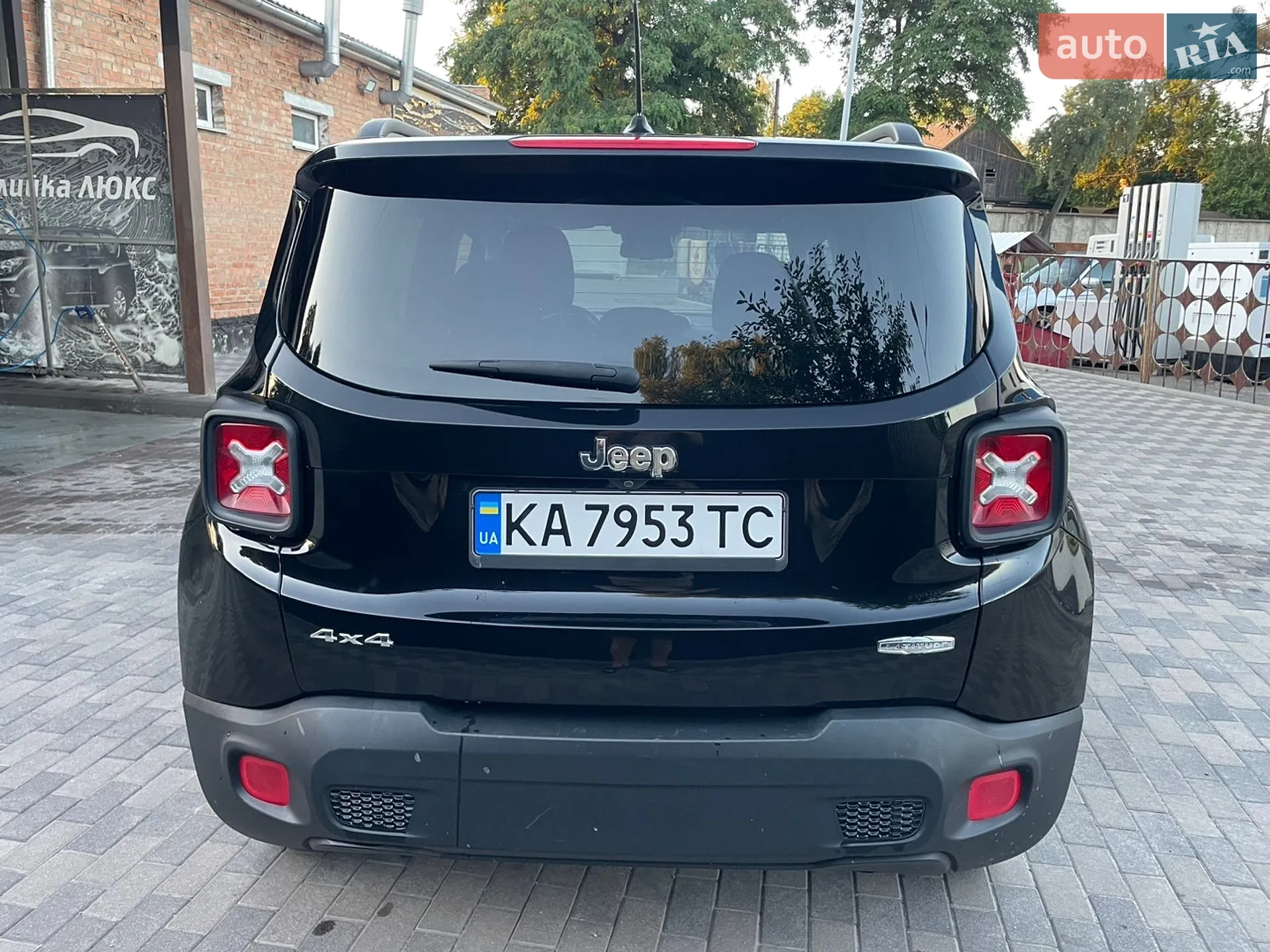 2017 Jeep Renegade - мініатюра 8
