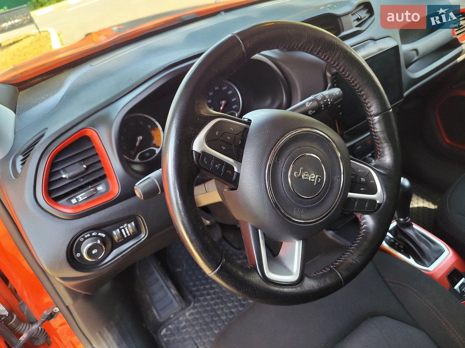 2018 Jeep Renegade - мініатюра 12