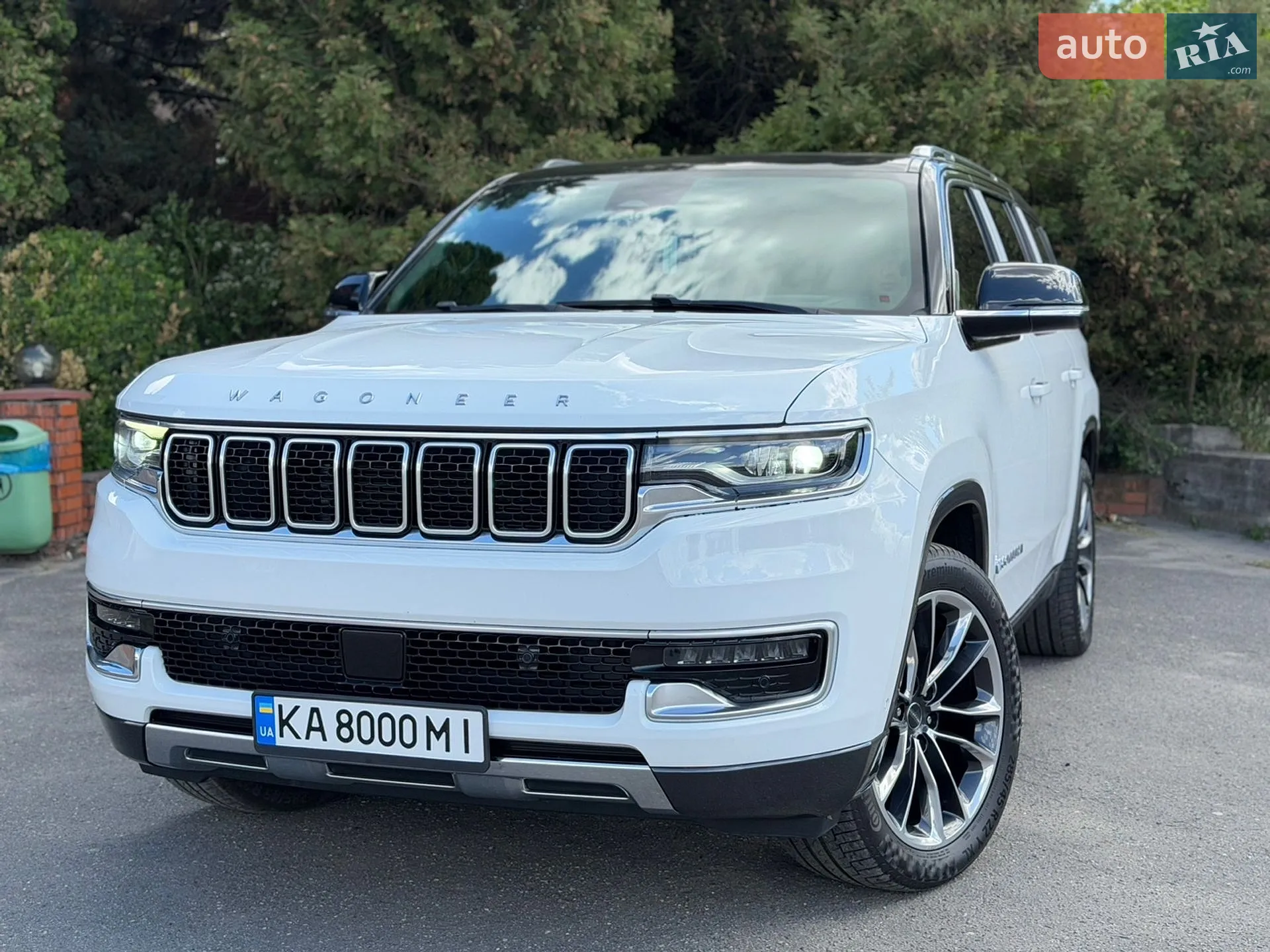 2021 Jeep Grand Wagoneer - мініатюра 3