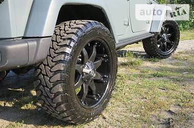 Внедорожник / Кроссовер Jeep Wrangler 2014 в Киеве