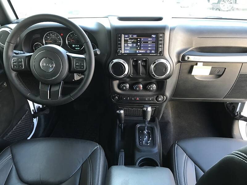 Позашляховик / Кросовер Jeep Wrangler 2018 в Одесі фото 14 Позашляховик / Кросовер Jeep Wrangler 2018 в Одесі