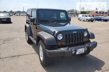Позашляховик / Кросовер Jeep Wrangler 2012 в 