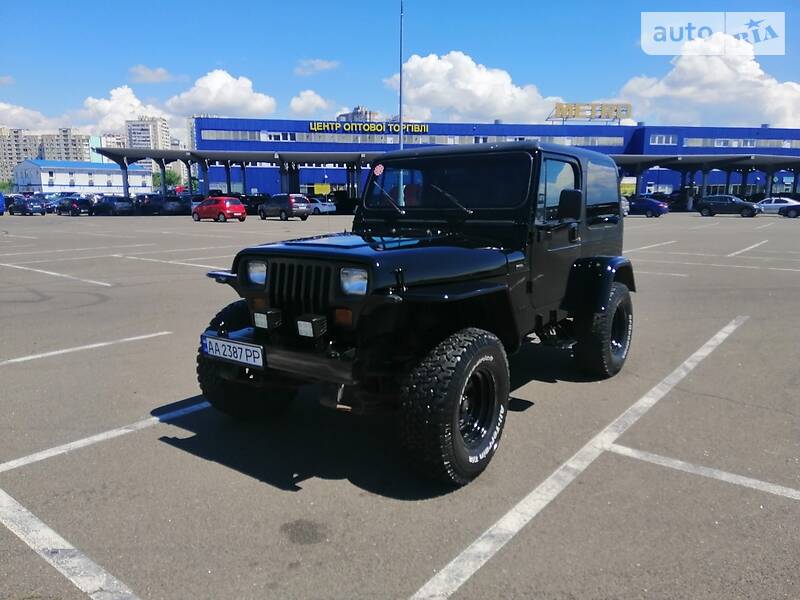 Позашляховик / Кросовер Jeep Wrangler 1995 в Києві