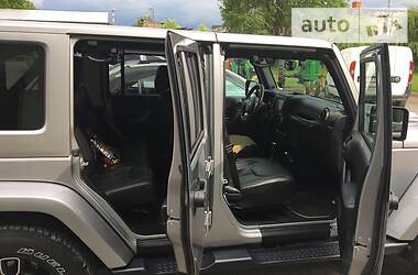 Позашляховик / Кросовер Jeep Wrangler 2018 в 