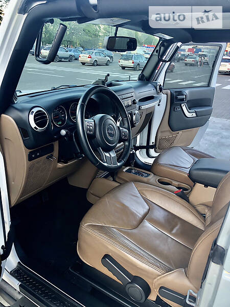 Позашляховик / Кросовер Jeep Wrangler 2012 в Одесі фото 23 Позашляховик / Кросовер Jeep Wrangler 2012 в Одесі