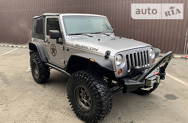 Внедорожник / Кроссовер Jeep Wrangler 2013 в Харькове