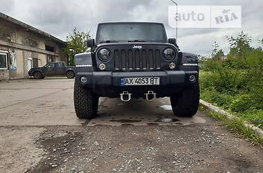 Внедорожник / Кроссовер Jeep Wrangler 2012 в Лозовой