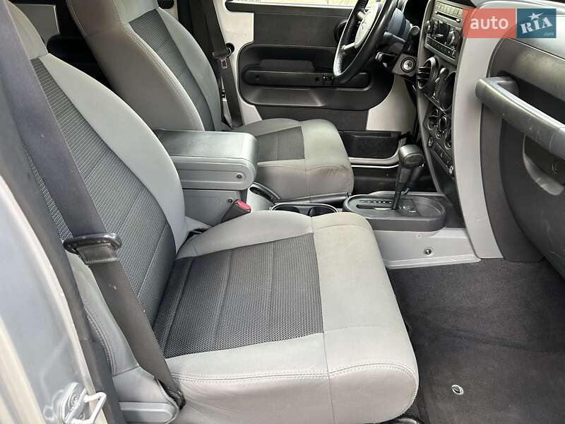 Внедорожник / Кроссовер Jeep Wrangler 2008 в Киеве