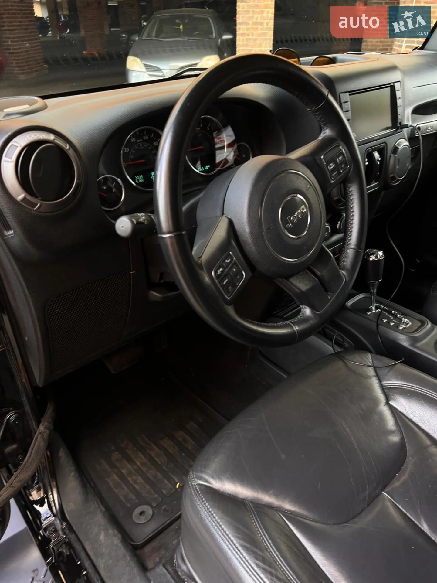 2017 Jeep Wrangler - мініатюра 14