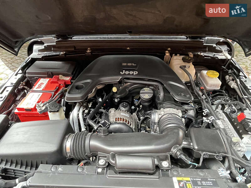 Внедорожник / Кроссовер Jeep Wrangler 2020 в Харькове