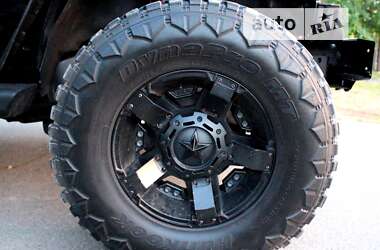 Внедорожник / Кроссовер Jeep Wrangler 2007 в 