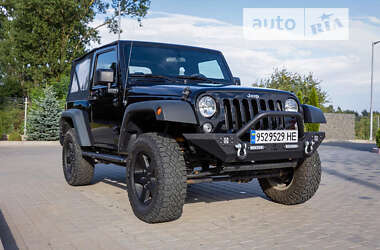 Внедорожник / Кроссовер Jeep Wrangler 2017 в Львове