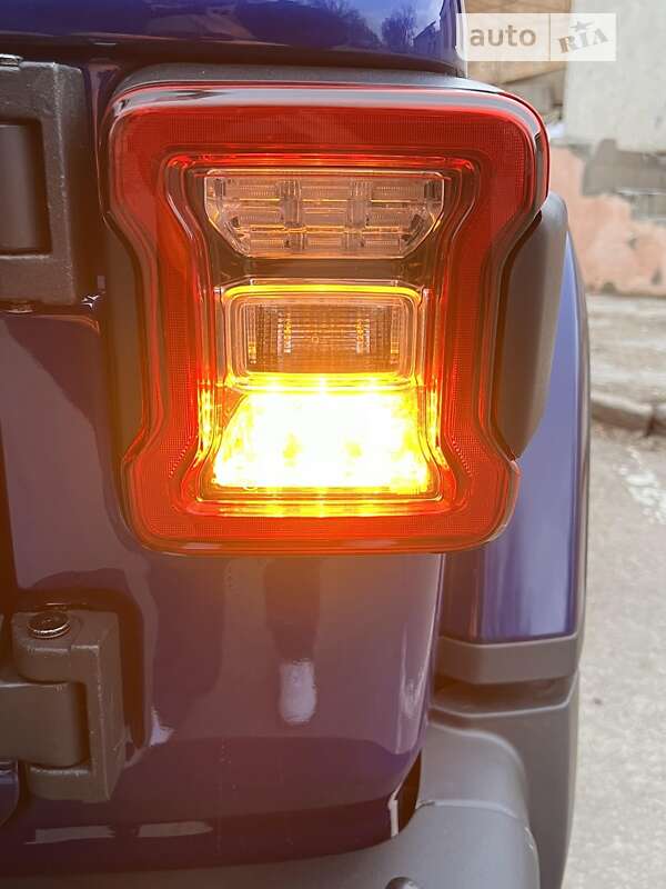 Внедорожник / Кроссовер Jeep Wrangler 2018 в Одессе фото 11 Внедорожник / Кроссовер Jeep Wrangler 2018 в Одессе