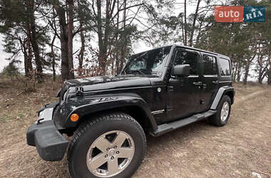 Внедорожник / Кроссовер Jeep Wrangler 2011 в Трускавце
