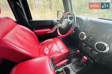Внедорожник / Кроссовер Jeep Wrangler 2011 в Трускавце