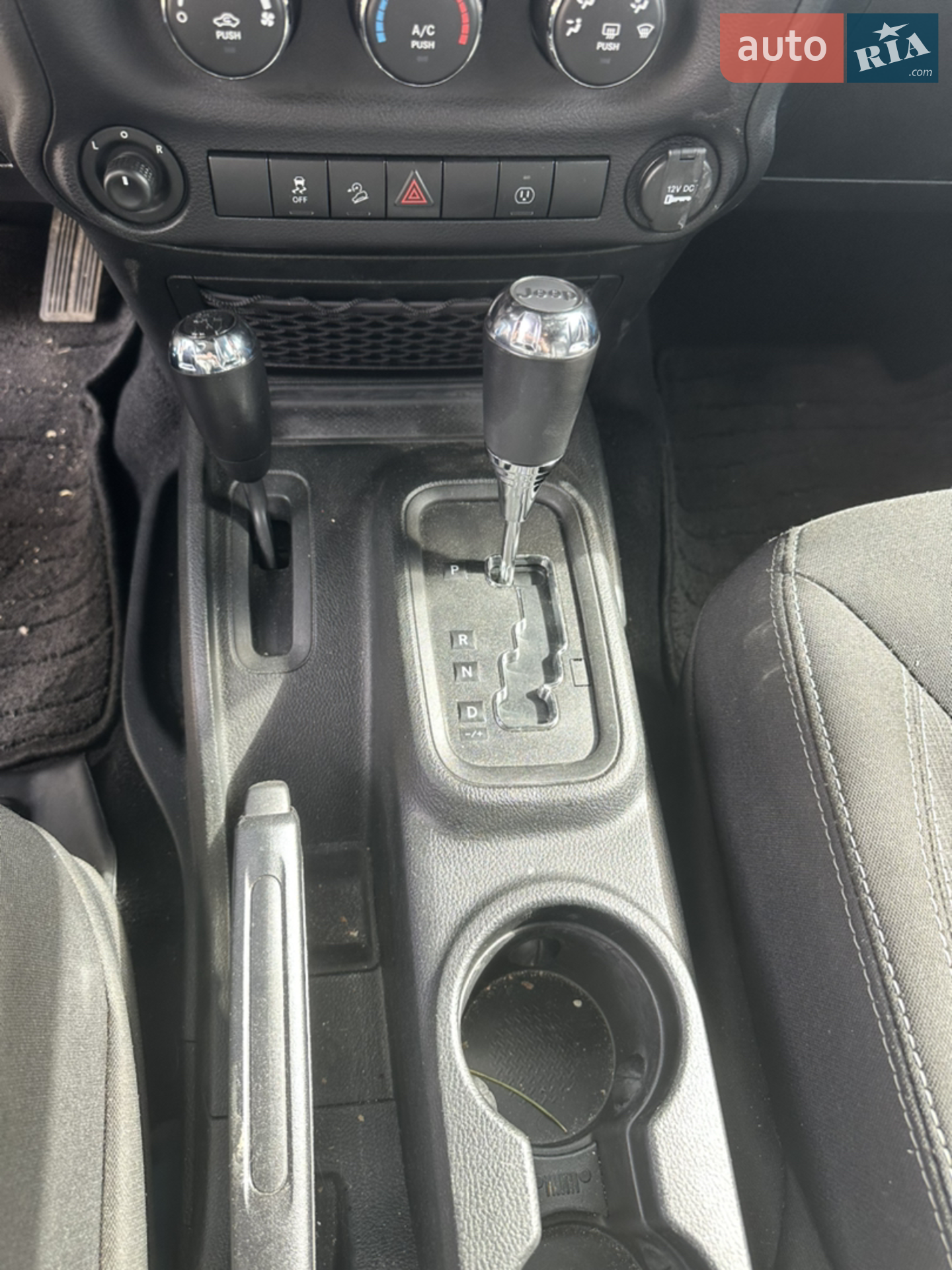 2018 Jeep Wrangler - мініатюра 23