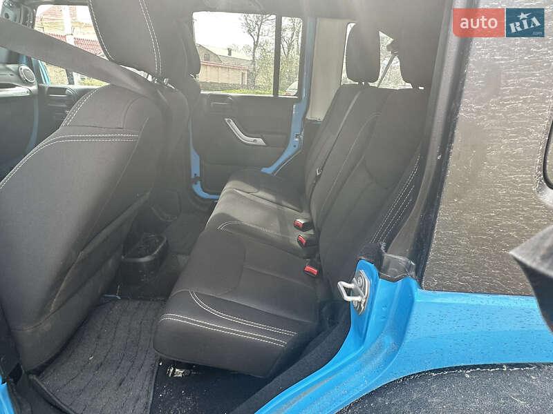 Внедорожник / Кроссовер Jeep Wrangler 2018 в Одессе фото 43 Внедорожник / Кроссовер Jeep Wrangler 2018 в Одессе