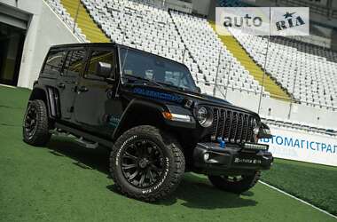 Внедорожник / Кроссовер Jeep Wrangler 2021 в 