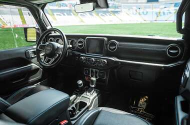 Внедорожник / Кроссовер Jeep Wrangler 2021 в 