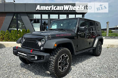 Внедорожник / Кроссовер Jeep Wrangler 2015 в Черновцах