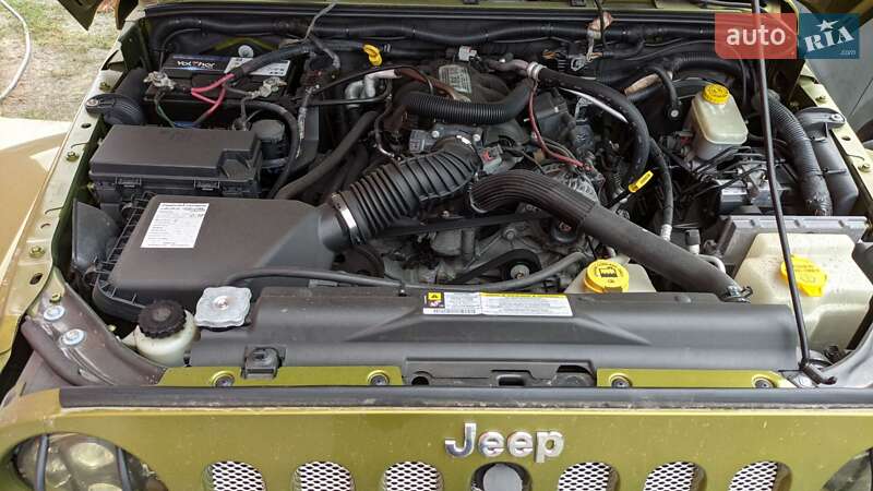 Позашляховик / Кросовер Jeep Wrangler 2008 в Бучі