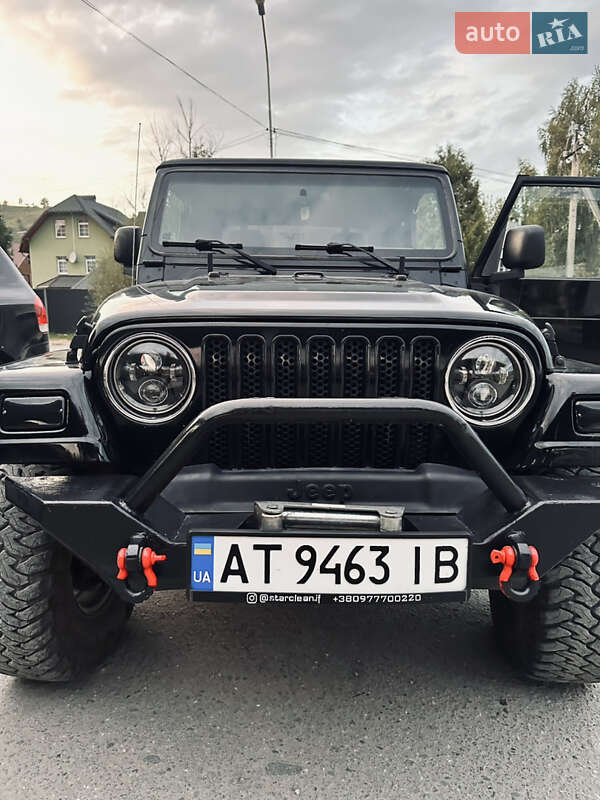 Внедорожник / Кроссовер Jeep Wrangler 2003 в Ивано-Франковске