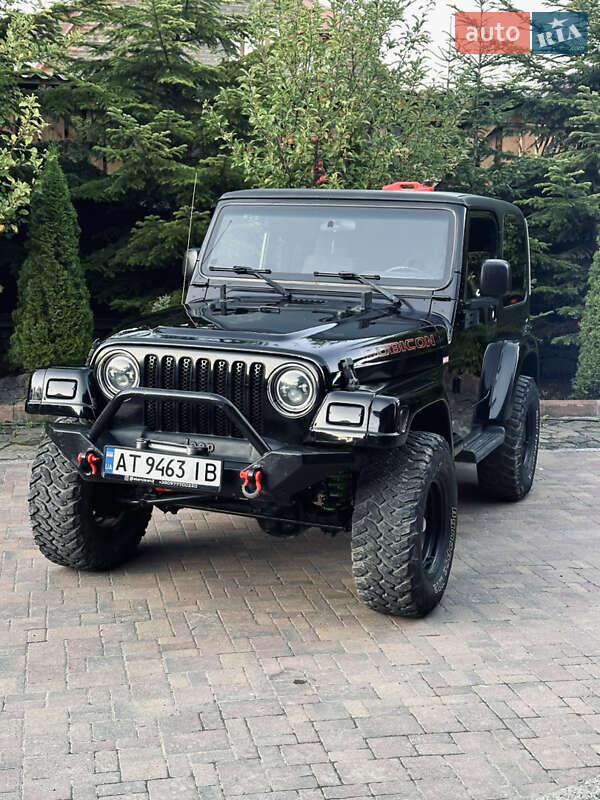 Внедорожник / Кроссовер Jeep Wrangler 2003 в Ивано-Франковске