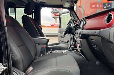 Внедорожник / Кроссовер Jeep Wrangler 2019 в 