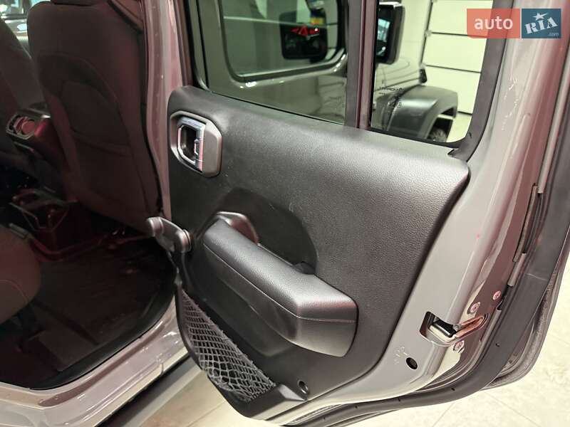Внедорожник / Кроссовер Jeep Wrangler 2018 в Тернополе