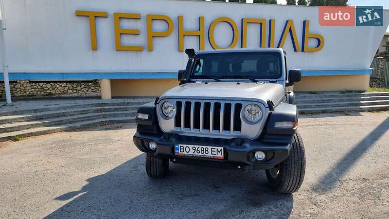 Внедорожник / Кроссовер Jeep Wrangler 2020 в Тернополе