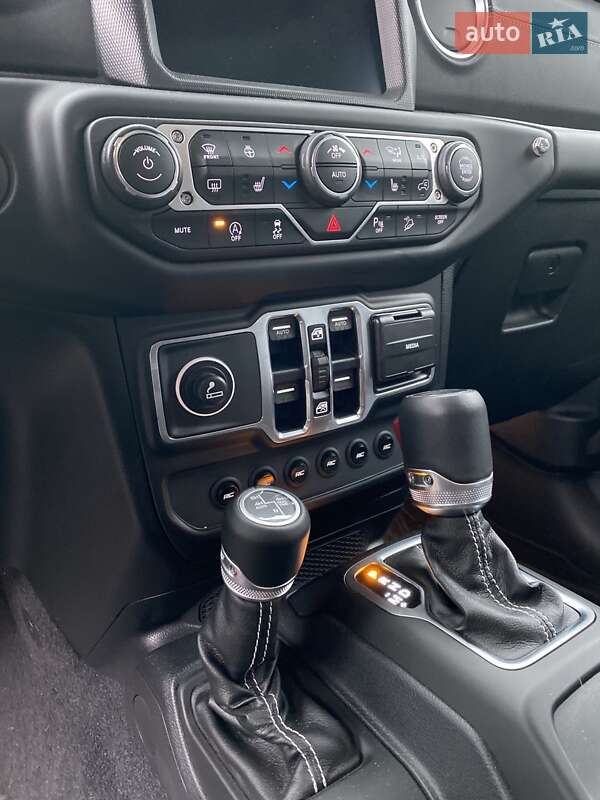 Позашляховик / Кросовер Jeep Wrangler 2019 в Києві фото 22 Позашляховик / Кросовер Jeep Wrangler 2019 в Києві
