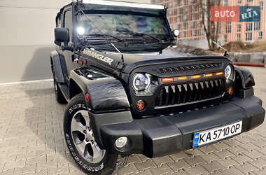 Позашляховик / Кросовер Jeep Wrangler 2015 в 