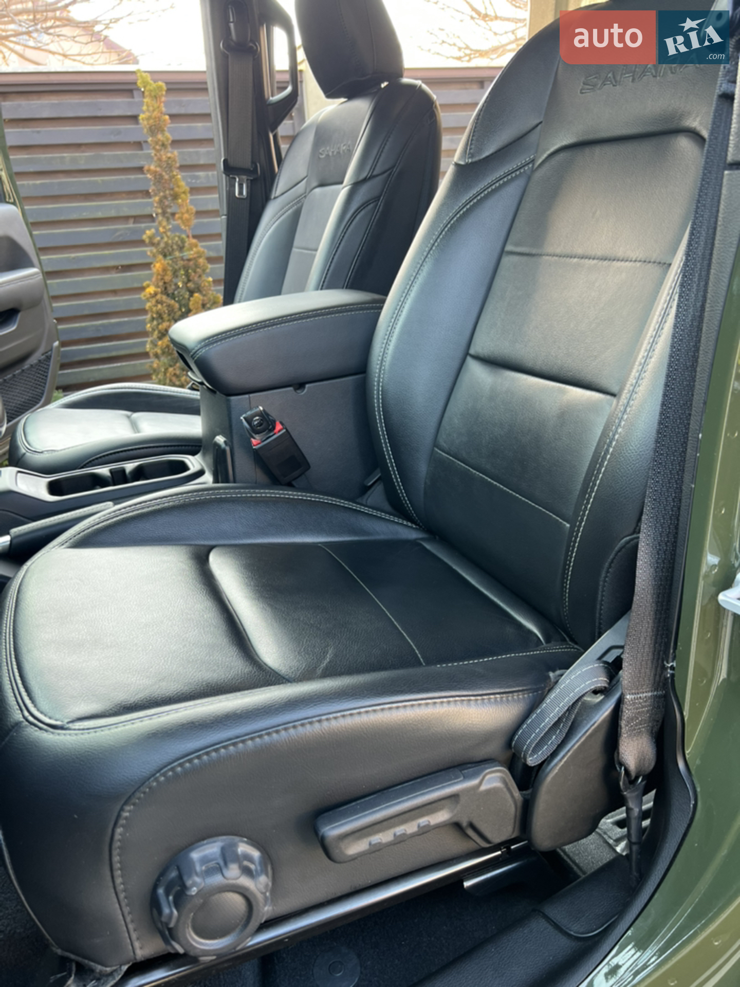 2021 Jeep Wrangler - мініатюра 21