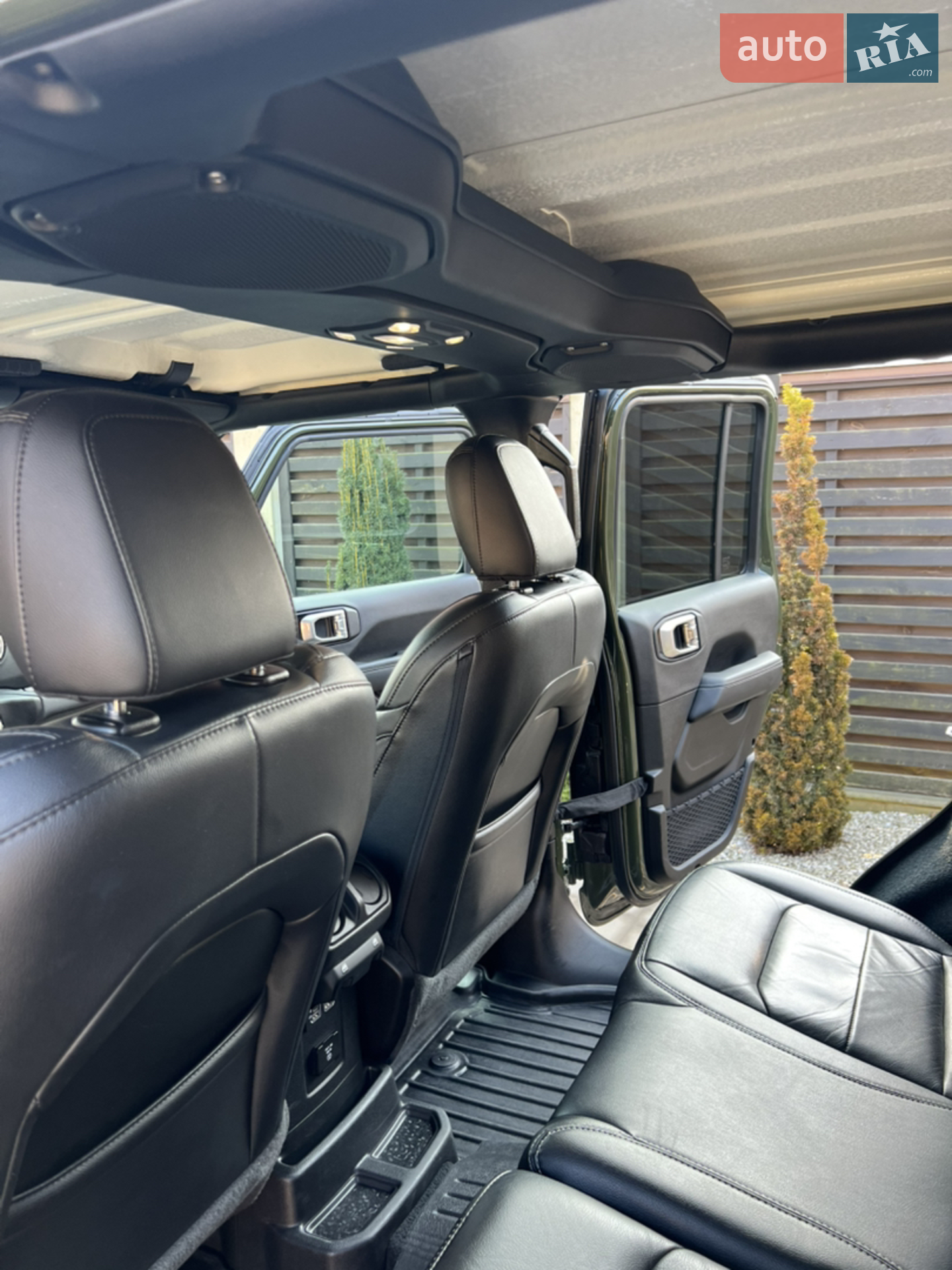 2021 Jeep Wrangler - мініатюра 24