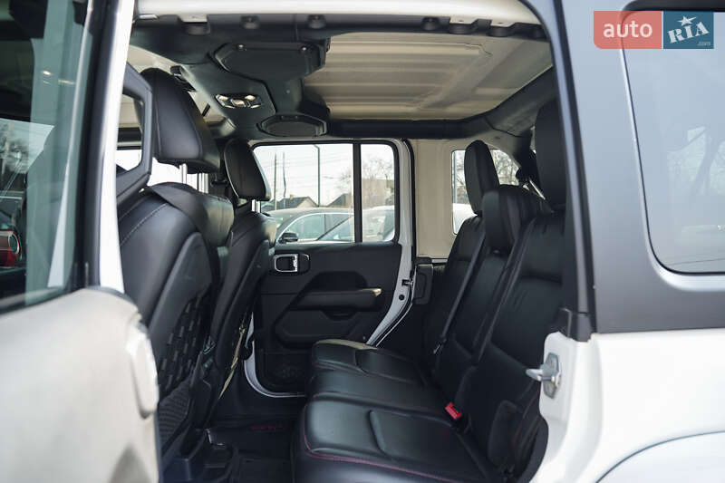 Внедорожник / Кроссовер Jeep Wrangler 2020 в Черновцах