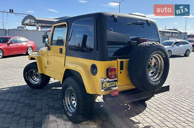 Внедорожник / Кроссовер Jeep Wrangler 1996 в 