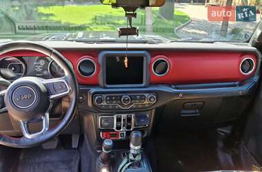 Внедорожник / Кроссовер Jeep Wrangler 2019 в 