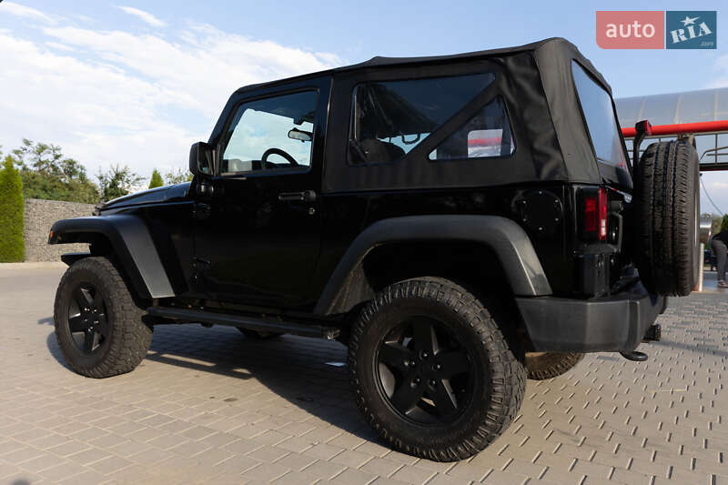 Позашляховик / Кросовер Jeep Wrangler 2017 в Львові