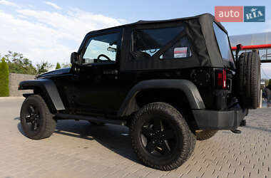 Позашляховик / Кросовер Jeep Wrangler 2017 в 