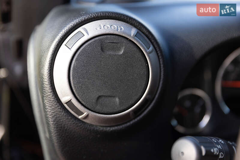 Позашляховик / Кросовер Jeep Wrangler 2017 в Львові