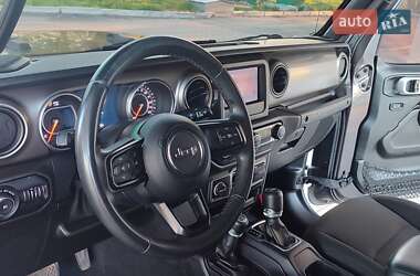 Внедорожник / Кроссовер Jeep Wrangler 2018 в 