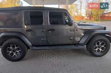 Внедорожник / Кроссовер Jeep Wrangler 2018 в 