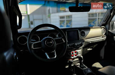 Внедорожник / Кроссовер Jeep Wrangler 2021 в 